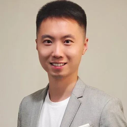 Piano Teacher Aaron Shares Exams,  His "Outstanding Teacher" Award, and Comparing Chinese Lessons to the U.S.